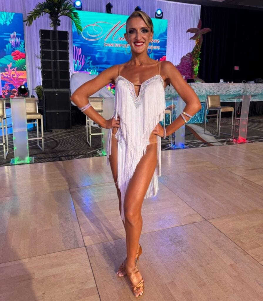 Singles Ballroom Dance Lessons | Dance Treat Sarasota